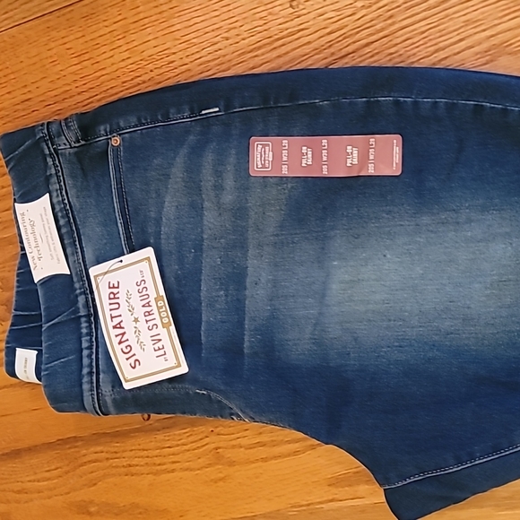 Pull on skinny jeans - Picture 4 of 7